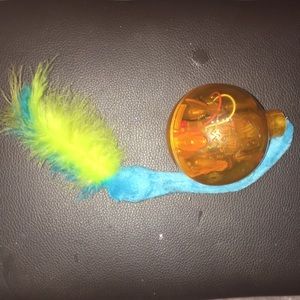 ❤️$5 in bundle - rolling cat toy